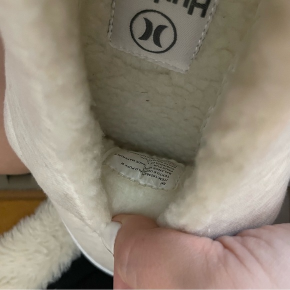 Hurley Arlo Puff Cozy Cream Slip-On Sneakers size 8 - Picture 6 of 6